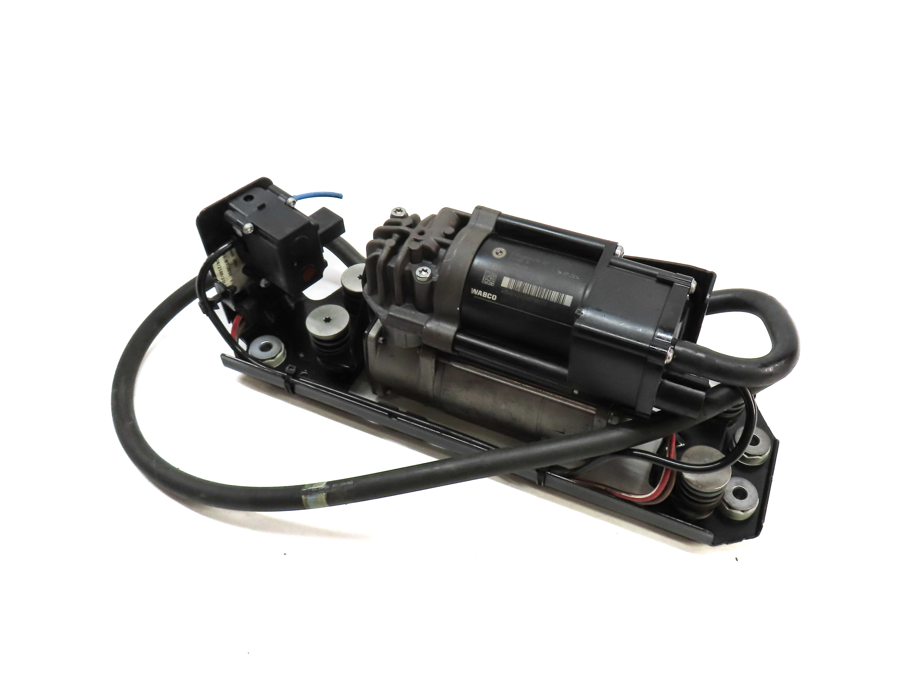 09-17 BMW 535iGT 550iGT 740i 750i 760i (F01 F10) AIR SUSPENSION COMPRESSOR PUMP — exact item pictured